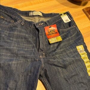 Lee Men's Relaxed Fit Jeans - Dark Blue